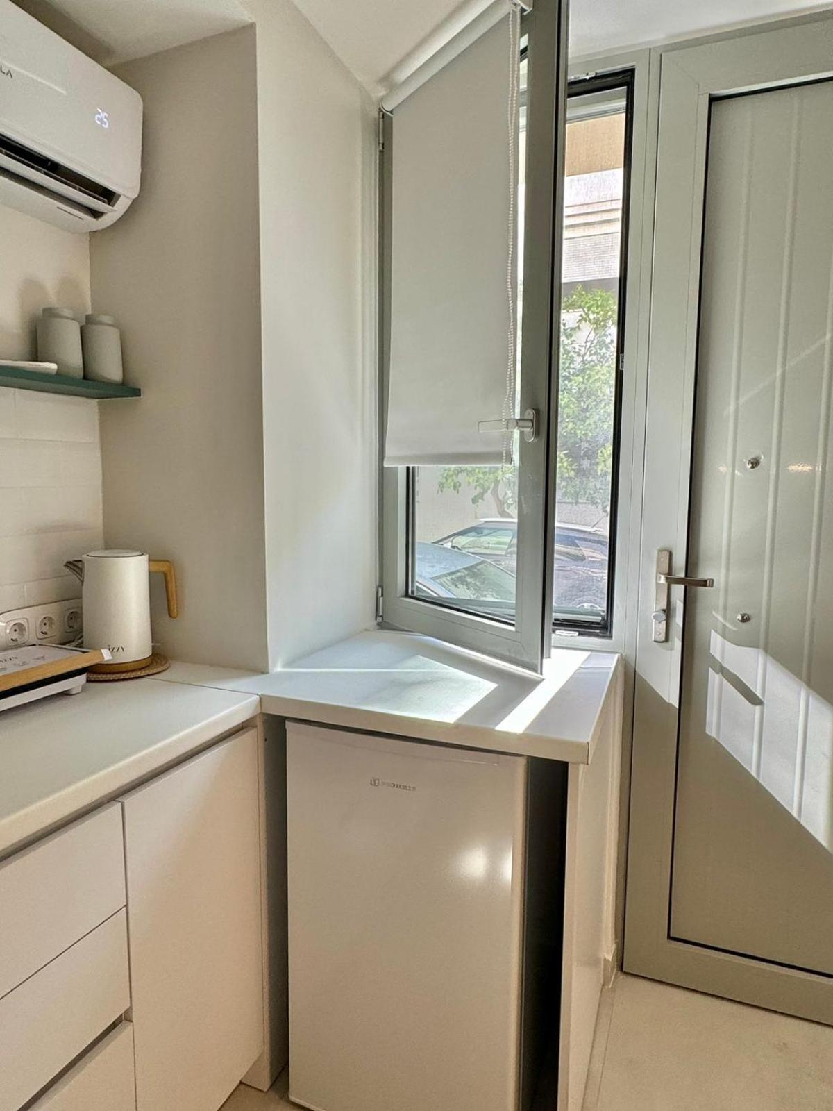 Microhome In Philopappos Hill Appartement Athènes